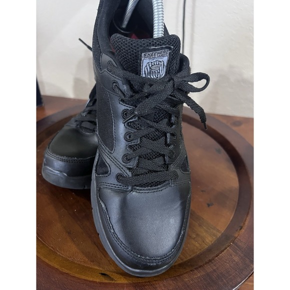 Sketchers Slip Resistant Relaxed Memory Foam Work Shoes Size 10.5 Black Sneakers